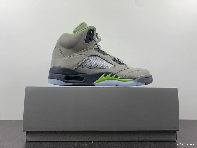 Green Retro DM9014-003 (2022) Jordan Bean 5 0813